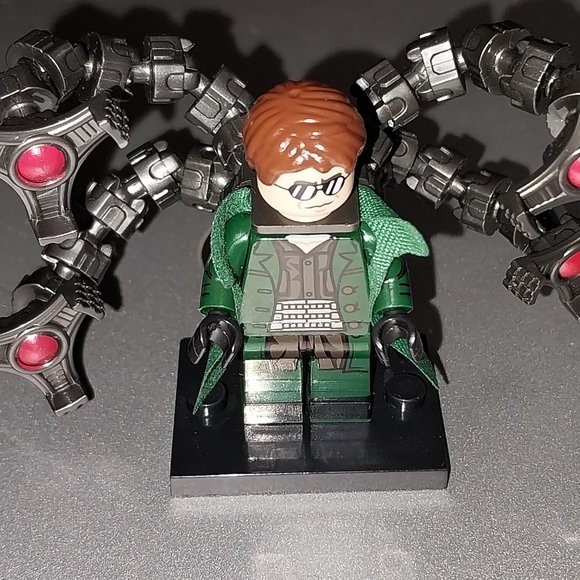 Other - Doctor Octopus Mini Figure